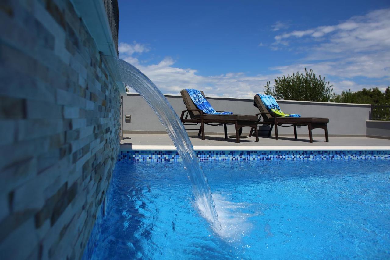 Vacation Home Meri Mirce Exteriér fotografie